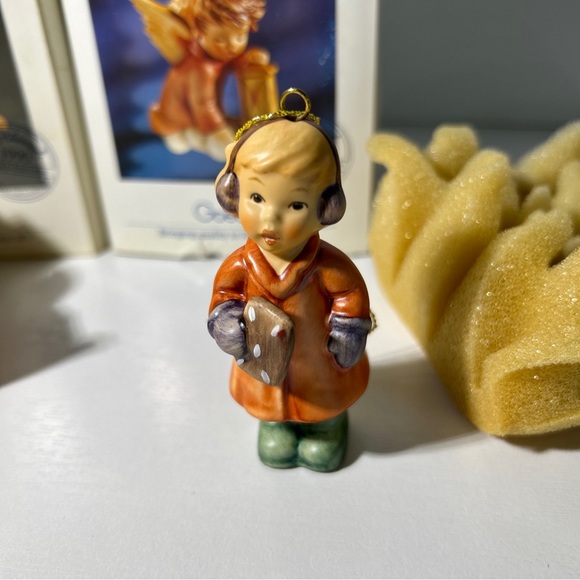 Hummel Annual Ornament 90׳s Lot Of 3 Peace On Earth~Vierte Auflage~Sweet Treats - Picture 8 of 10